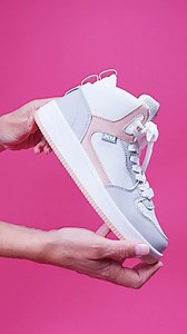 3.6K views · 17 reactions | Ces sneakers fille sont parées d’une nuance blanche contrastée avec douceur par un duo gris et rose pastel. On craque totalement pour leur style sportswear ainsi que pour leur chaussant à la fois confortable et protecteur. Viendront-elles accompagner un legging et un sweat ou une robe tendance ?  #bessonchaussures #besson #chaussures #ilovemyshoes #shoeslover #sneakersfille #sneakersenfant | Besson Chaussures | Facebook