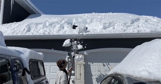 Tips to prevent roof damage from heavy snow and ice