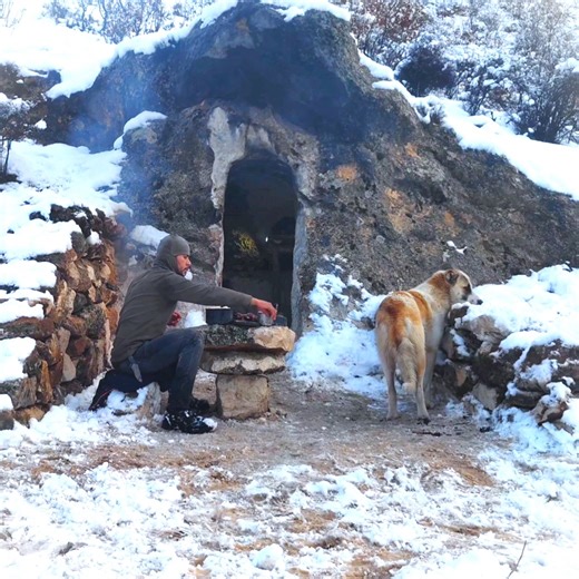 6.3M views · 99K reactions | Primitive Cave Making With Fire and Hand Tools Like Our Ancestors #fire #survival #winter #campinglife #diy #craft #camping #shelter #mrsulo #diyprojects #wintercamping #snowstorm #wilderness #mountain #wildlife #primitive #wild #nature #cave #bushcraft #UNDERGROUND #asmr #adventure #extreme #dugout #stonedugout #outdoorslife | Mr. Sulo | Facebook