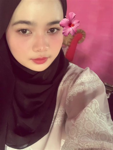 Nadiaa on TikTok