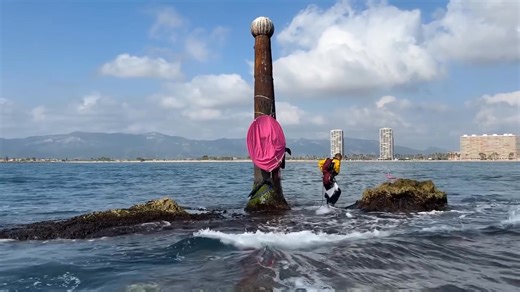 509K views · 980 reactions | Emil, DL8JJ did return to Penyeta del Moro, EU-151 today, but only to collect items he had to leave behind quickly yesterday. - video by DL8JJ https://www.dx-world.net/ea5-dl8jj-penyeta-del-moro-eu-151/ | DX-World | Facebook