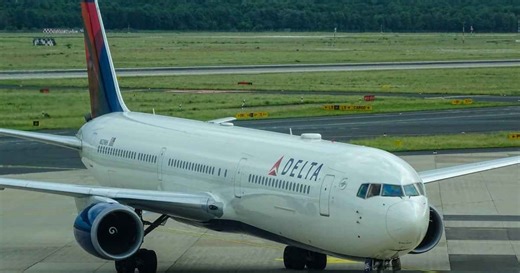 Delta Premium Select vs Delta One: Which is worth it for your trip?