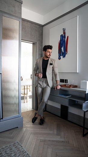 Rowan Row on Instagram: "Weekend ready ~ @hartshoreditch 壟"