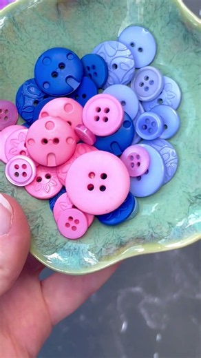 Relax to Button ASMR