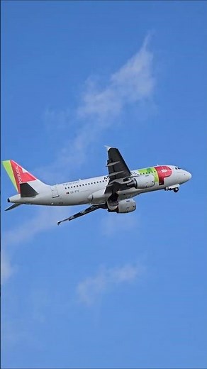 Airbus A319 TAP Air Portugal 📸 😮👋 #tap #portugal #a319 #takeoff #airplane