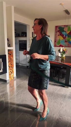 Joyful Hulahoop Dance for Vitality