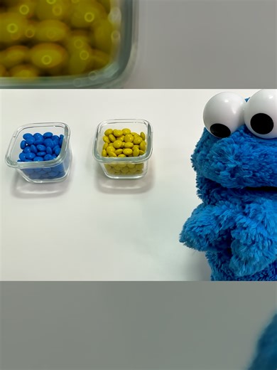 Color Hunt Adventure with Cookie Monster for Kids