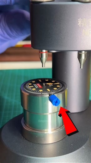 Tiny Tool Save Your Expensive Watch 😨