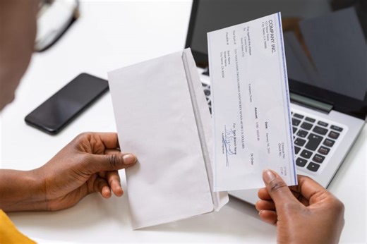 US minimum wage would jump to $25 an hour under new bill in Congress