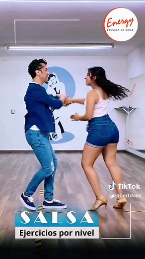 Ejercicios de #salsa por niveles, clases de salsa para principiantes y no tan principiantes #clasesdesalsa #salsaprincipiantes #energysalsaybachata #energysalsa #salsaromantica #salsaprincipiantes #salsaenpareja #salsaromantica