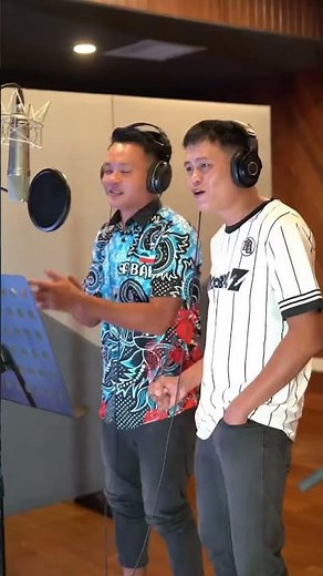 Atmosfera comeback!! Demi Si Kici