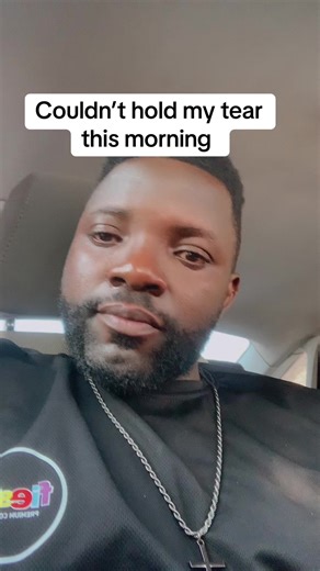 I really want to go back to this beans seller to see if he can locate the man for me. I was so emotional I couldn’t stay for long. Is little tears got me so bad and I really felt it. People are really going through it 😭😭😭#ghanatiktok🇬🇭 #creatorsearchinsights #fyp #foryou