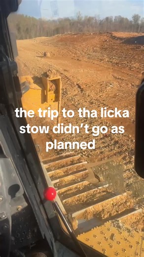 the day in the life of a dozer driver #fyp #dirtwork #cleanhandsdirtymoney