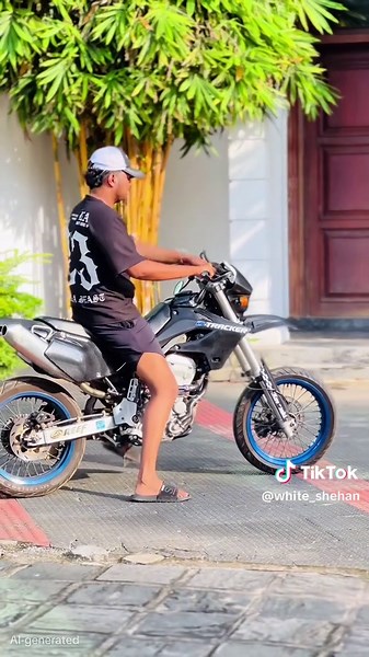 Srilanka's Unique Tacker Small Size Comparisons