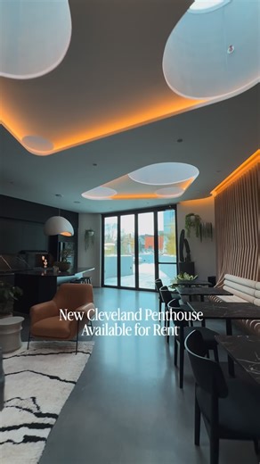Cleveland Vibes on Instagram: "Luxury Penthouse for Rent ✨ In the heart of Cleveland’s vibrant Tremont neighborhood. This spacious 3-bed, 3.5-bath penthouse-sized residence offers 2,397 sq ft of refined living space with modern finishes, panoramic views, and insane amenities! @tiger.pulse Available now — reach out to schedule a tour! 😍"