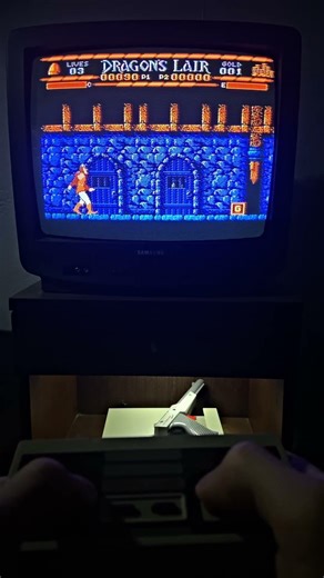 Dragon's Lair Walkthrough Part 18 (NES CRT TV) #dragonslair #dirkthedaring #princessdaphne #cinematr