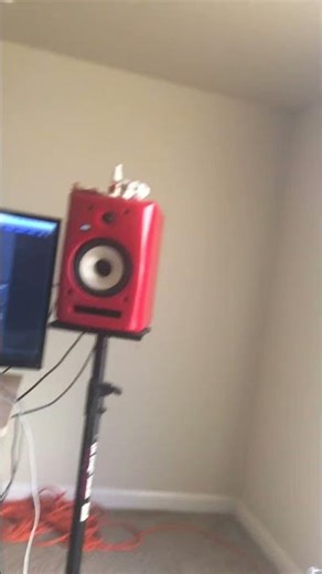 Zello and Stephen Allen Music Cooking Up In Logic Pro X