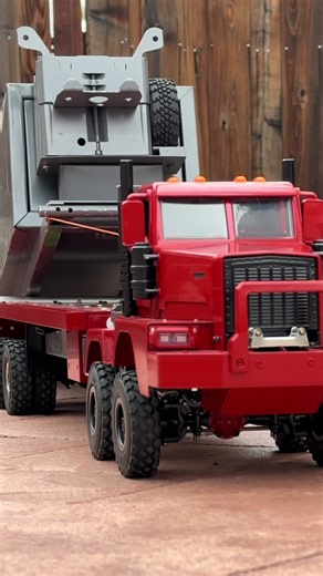 This 8x8 Had to Drag It Before It Could Haul It 🚛💪 #RCTruck #HeavyHaul #RCConstruction #ScaleModel #TikTokRC