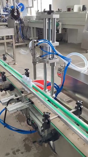 225K views · 1K reactions | Rotary pump filling machine. Four wheel capping machine. Round bottle labeling machine | Henan Cyril Machinery Equipment Co.,LTD | Facebook