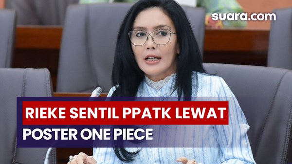 Posting Poster One Piece, Rieke Diah Pitaloka Cole