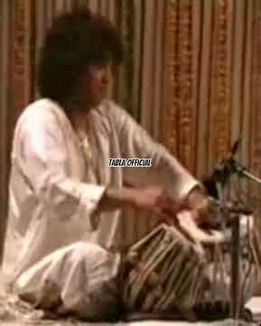 " An Amazing Jugalbandi Ending " - Us. Zakir Hussain & Pt. ShivKumar Sharma ✨🙏🏼 #tablaofficial