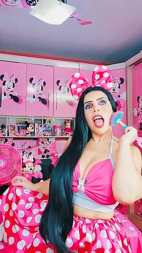 Adorable Minnie Mouse Themed Room Tour