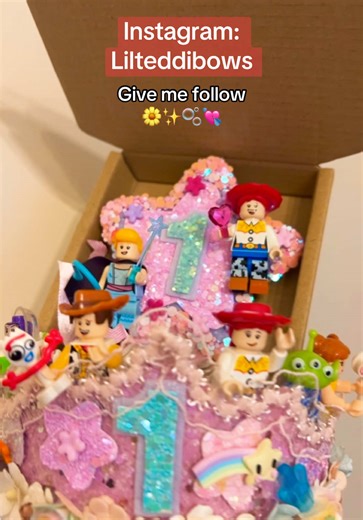 Toystory birthday badge & matching tiara #girlyvibes #badge #mumhack #toystory #foryou