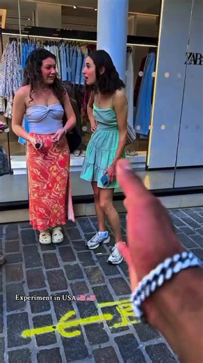 Experiment in USA#foryoupage❤️❤️ #socialexperiments #experiment #teamwork💫 #teamwork💫