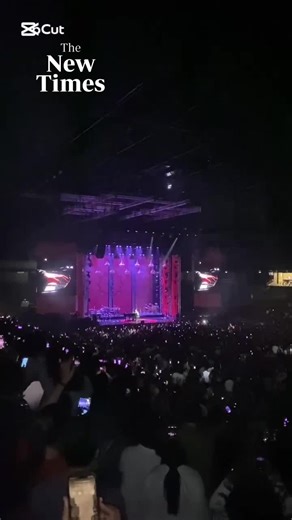 John Legend's 'All of Me' Performance Captivates Audience