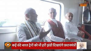 #Gujarat | Prime Minister Narendra Modi inaugurated the Ahmedabad Metro Rail Project and interacted with passengers traveling on the new metro line #PMInGujarat | DDNewsLive