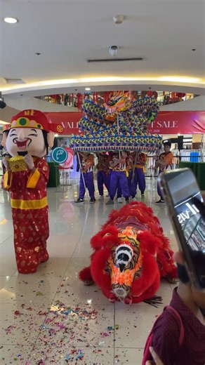 Fisher Mall on Reels