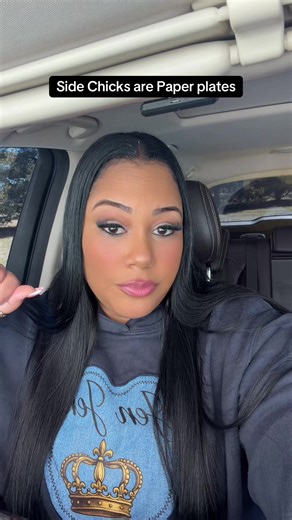 A paper plate could NEVER compare to fine china #sidechick #paperplate #easy #trash #replaceable