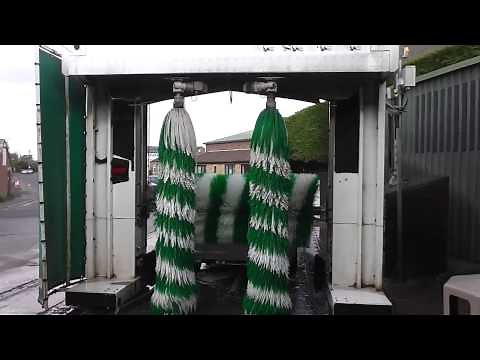 Washtec CK30 car wash at BP