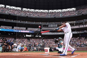 Home Run Derby: Vladimir Guerrero Jr. follows in father’s footsteps to win - Local News 8