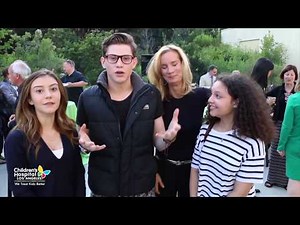 Cast of Dog with a Blog support CHLA on Dreamnight