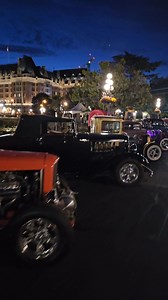 These beautiful machines shine different just before Sunrise at 430am Northwest Deuce Days #lightemuptv #ford #duece #coupe #roadster #classic | Light 'Em Up.TV - What do you drive?