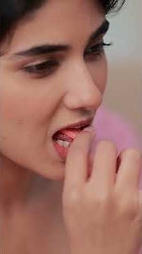 Boomer Gum – Two Friends, One Fun Moment!