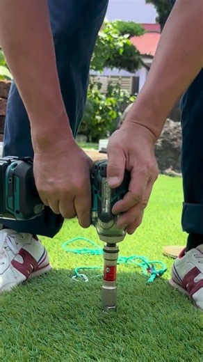 日よけテント固定に｜電動工具で挿入、逆回転で撤去できるフレペグ