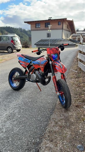 KTM EXC 300: The Ultimate Sumo Rider Dream