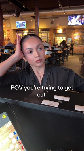 Exploring Server Life at Makaila Restaurant