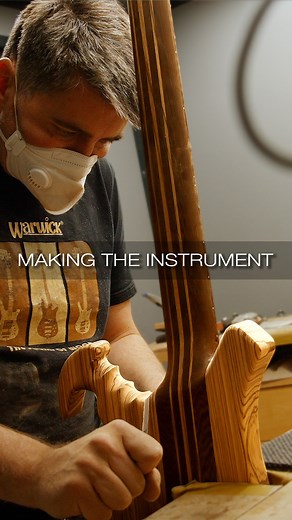 From first cut to final polish – see the full journey of this stunning Custom Shop Warwick Buzzard Bass. Built with a Zebrano body, 7-piece Wenge neck & fingerboard, MEC pickups, and finished in natural oil. This is where craftsmanship meets tone. 👉 Watch the full video on YouTube now! https://youtu.be/TQ4eWv59uOU #WarwickBasses #TheSoundOfWood #BuzzardBass #MakingOf #CustomBass #MadeInGermany @topfans | Warwick Basses