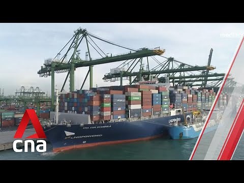 First ship-to-containership LNG bunkering operation in Asia