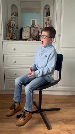 Johnny singing the famous ballad song grace really hope in enjoy plz share if u can he page Thank u | Joycemusic