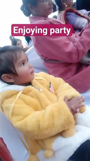 so cute miku's happy clapping moment 🥰#cutebaby #youtubeshorts #babyshortsshortsfeed