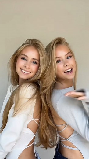 ♡Iza & Elle♡ on Instagram: "#Iza #Elle #izaandellefan #amazing #izaandelle #izaandellelover #idols #elizfamily #eliz #sisters #sweden #stunning #sweet #style #friends #beautiful #love #lovers #pretty #amazingstyle #girls #tiktok #twins #music #stylegoals #new #beautifulgirls #model @_izaandelle_ @_izaandelle_ @_izaandelle_ @_izaandelle_ @_izaandelle_ @_izaandelle_ @_izaandelle_ @_izaandelle_ @_izaandelle_ @_izaandelle_ @_izaandelle_ @_izaandelle_"