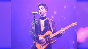 Prince showing us how good his guitar solo skills were during a live concert in 2010 🙌 | The Solo Show