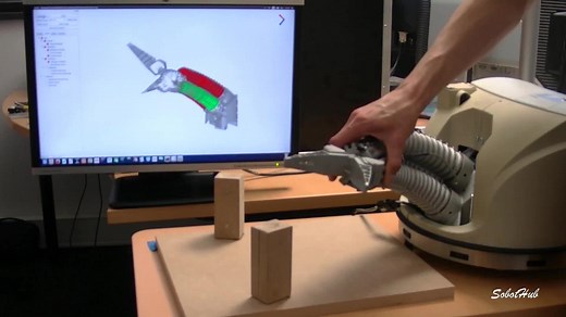 基于有限元分析方法的连续体机器人的运动学和闭环控制