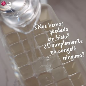 Todo lo que necesitas para tener más espacio en tu congelador es SpacePlus Ice System, la innovadora fábrica de hielo ubicada en la puerta del refrigerador, conservando espacio importante que puede ser ocupado por carnes, frutas o verduras que quieras preservar. Más información: http://lge.ai/6186J059w #LG #LGAppliances #LGElectronics #Refrigerator #LGRefrigerator #Fridge #LGFridge #HomeAppliances #lifestyle #LinearCompressor #SpacePlusIceSystem | LG Centro América y Caribe