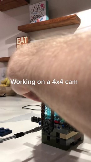 Lego Engine Build with V8 Motor and Camshaft