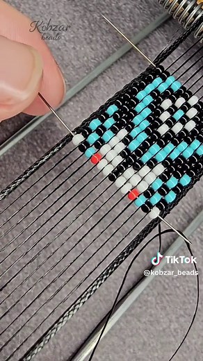 Loom Beading for Beginners: One Row at a Time Pattern